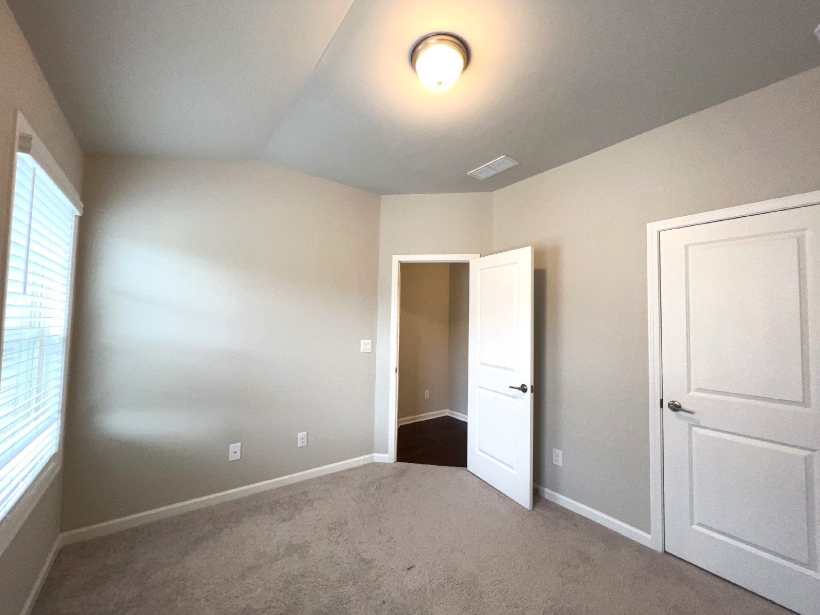 Gallery Image 38