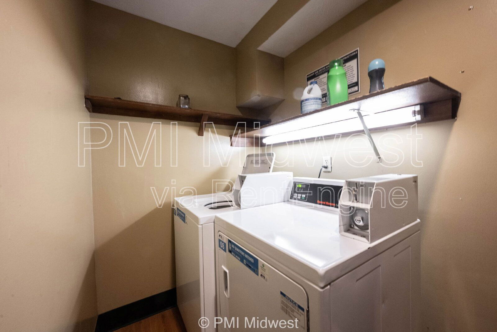 Gallery Image 16