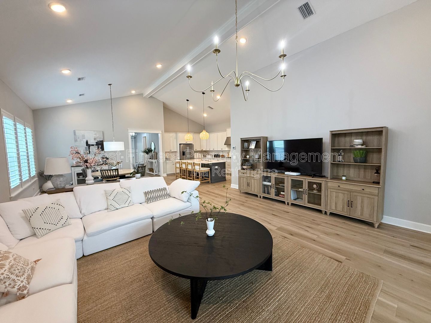 Gallery Image 19