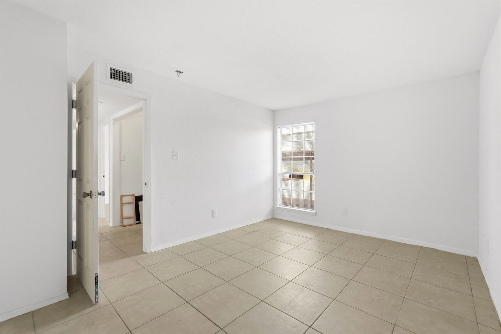 Gallery Image 20