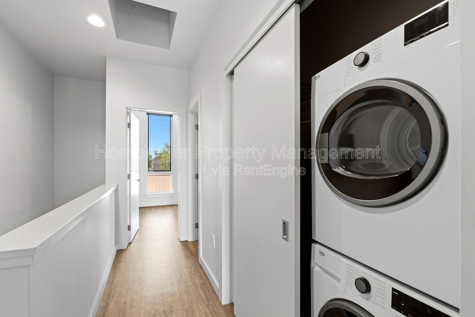 Gallery Image 17