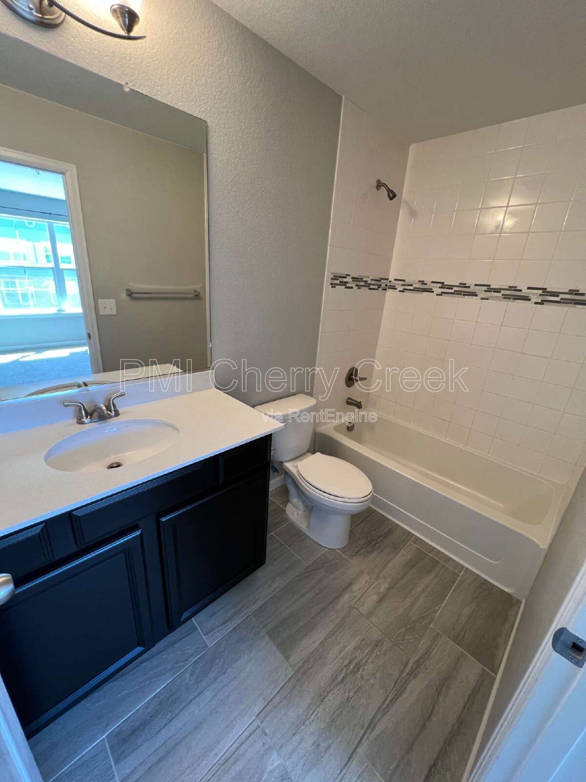 Gallery Image 25
