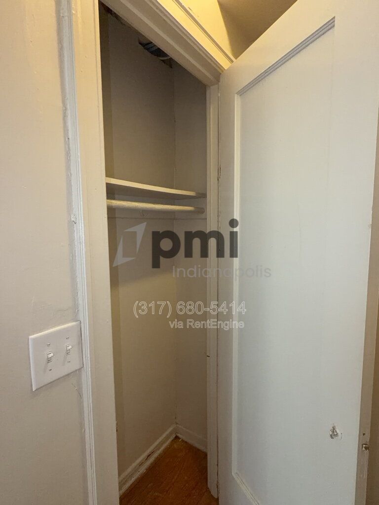 Gallery Image 17