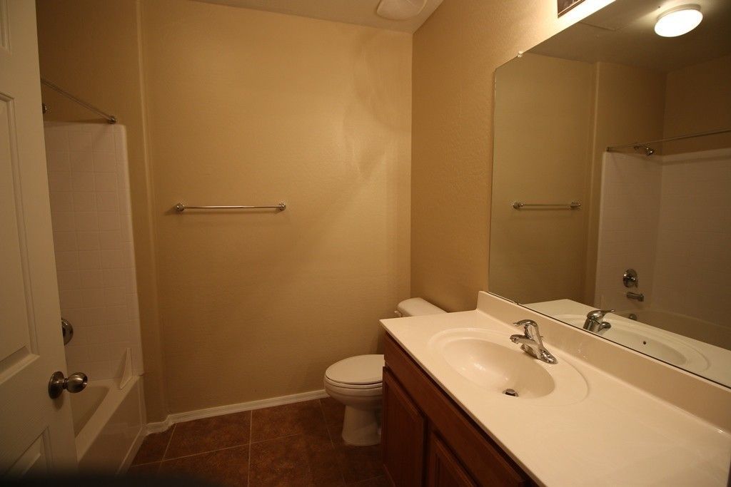 Gallery Image 13