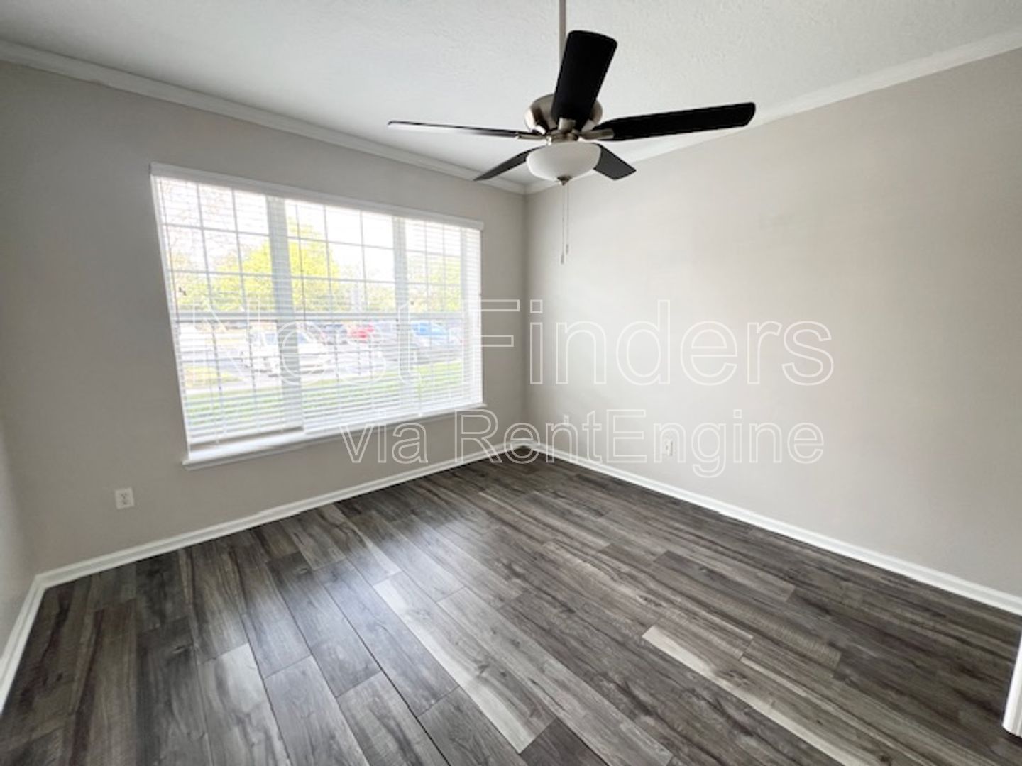 Gallery Image 16