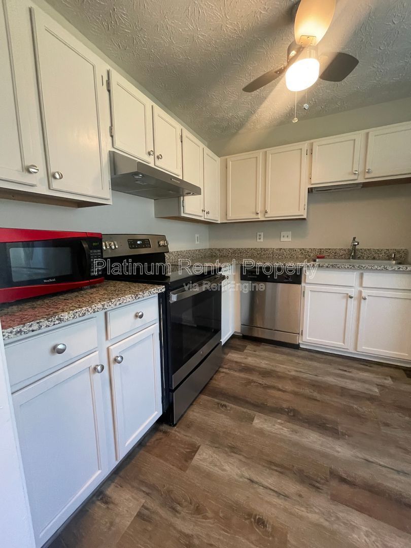 Gallery Image 44