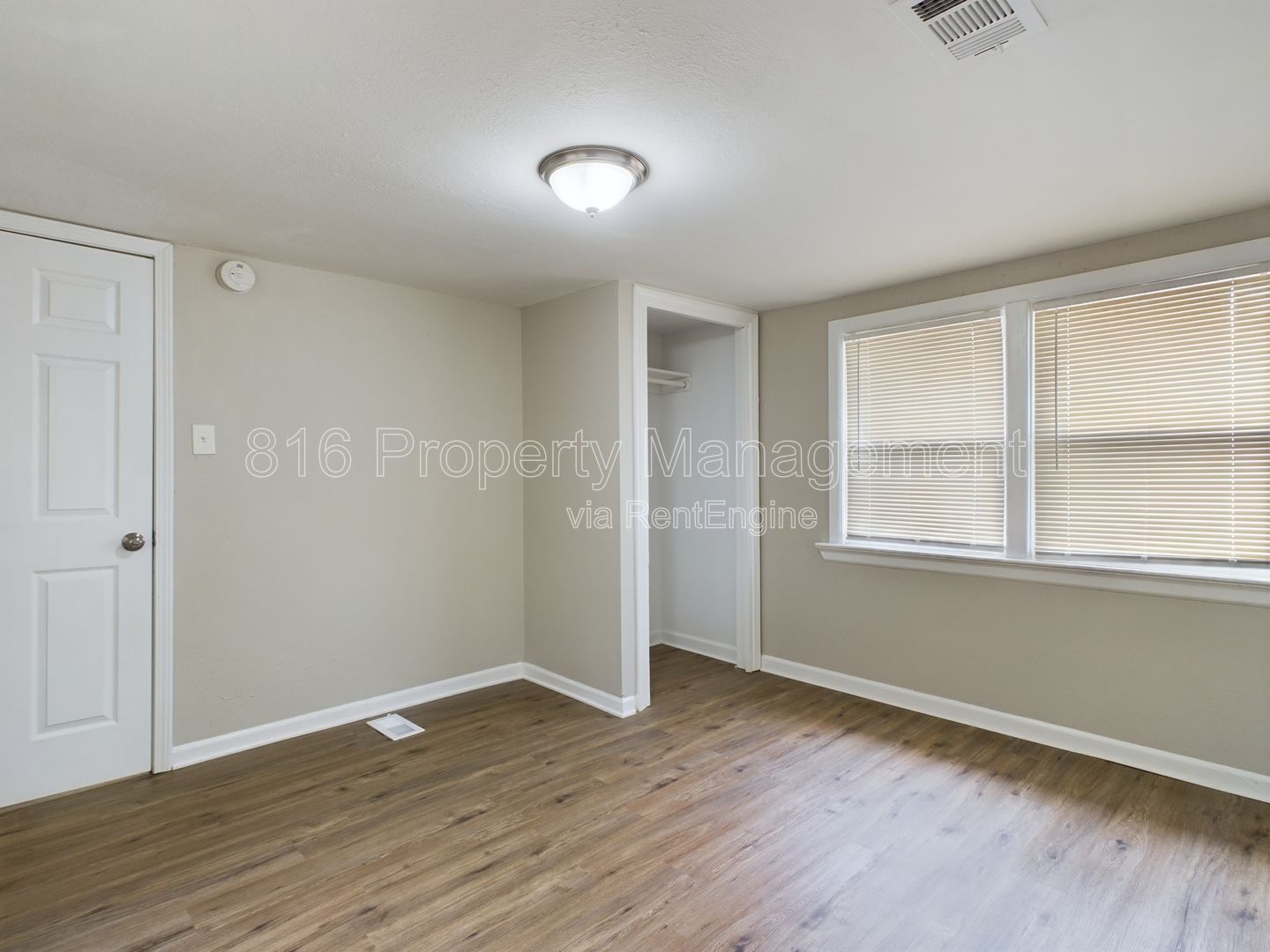 Gallery Image 33