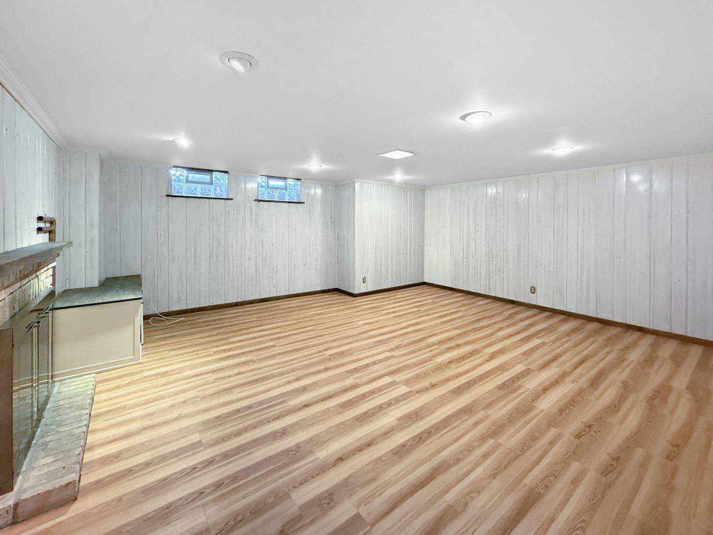 Gallery Image 12