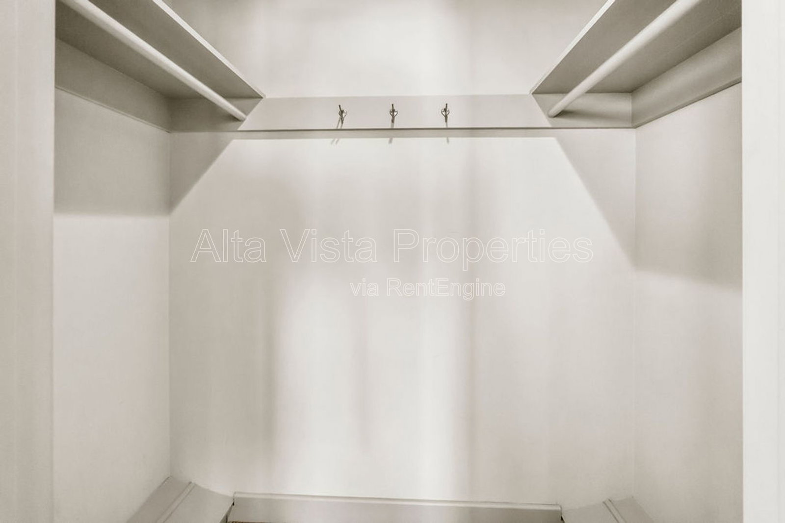 Gallery Image 65