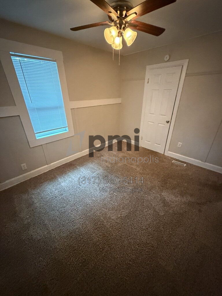 Gallery Image 13