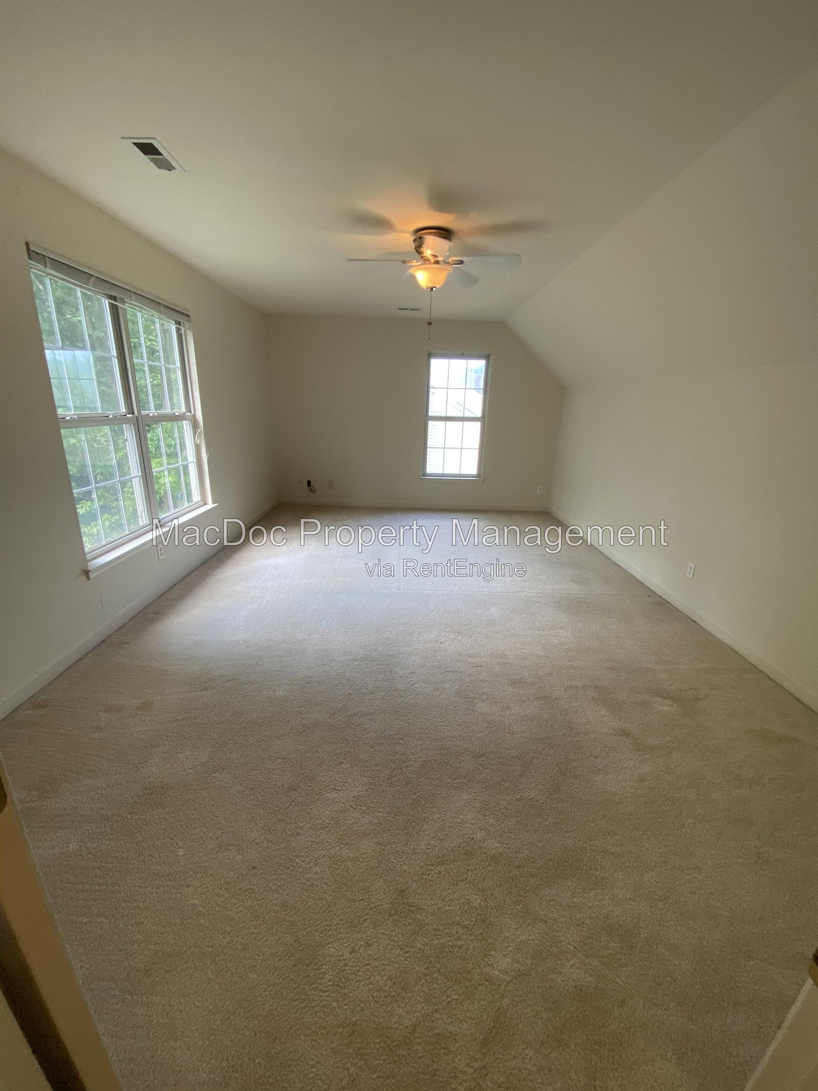 Gallery Image 33