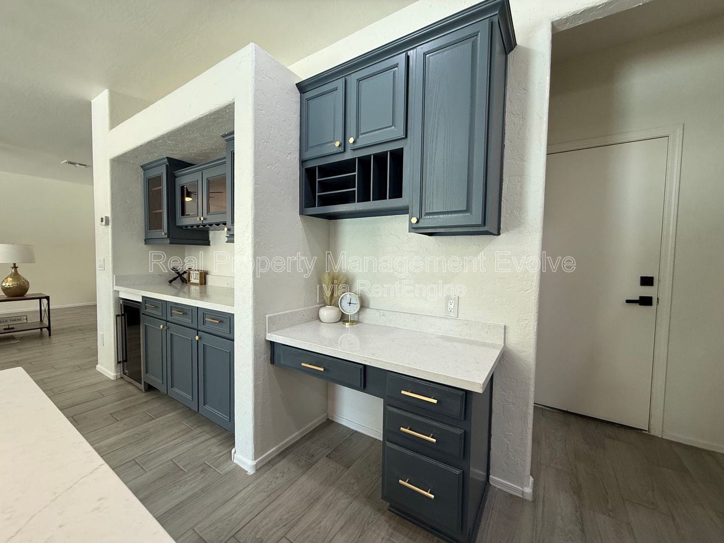 Gallery Image 17