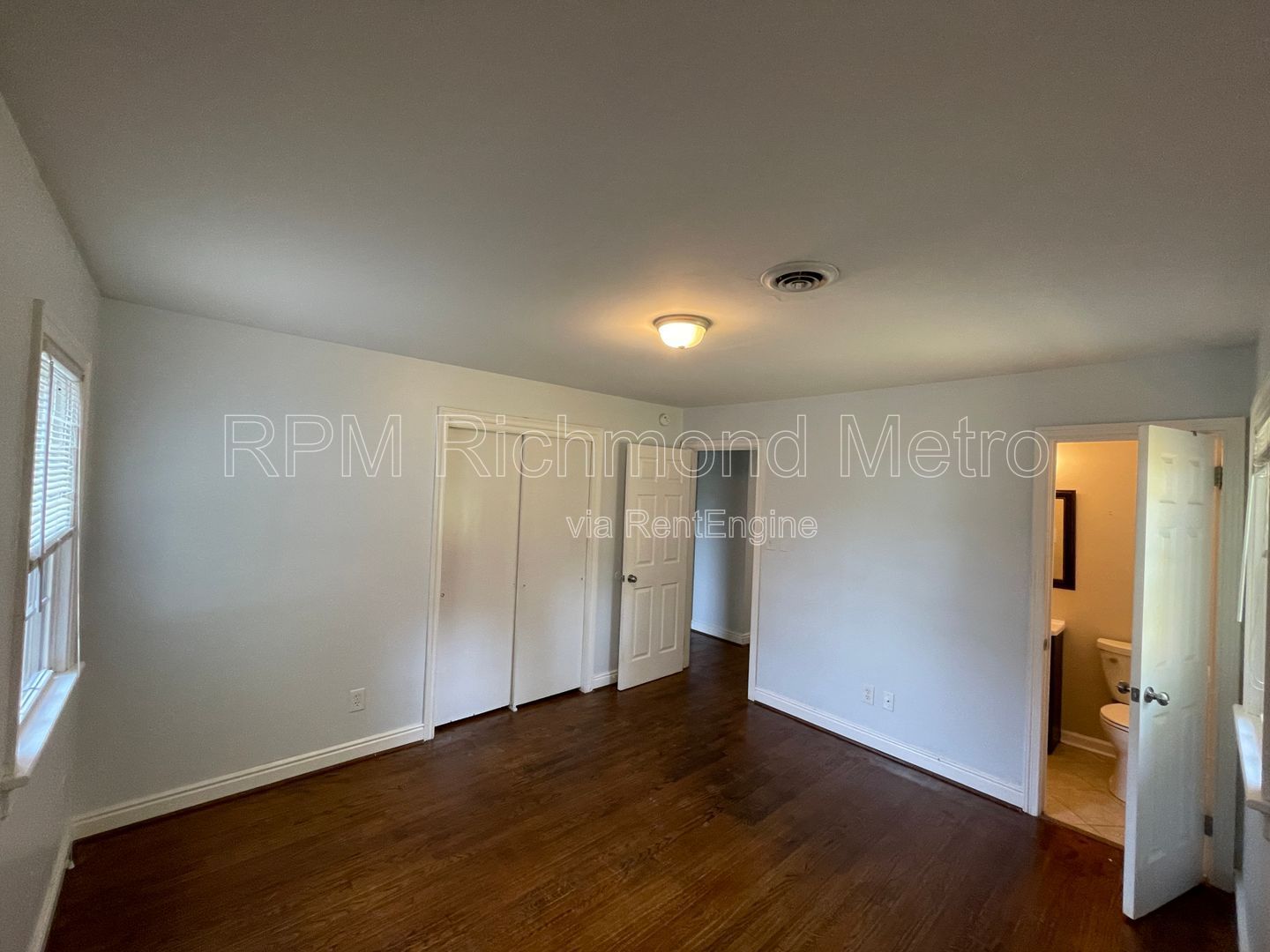 Gallery Image 17