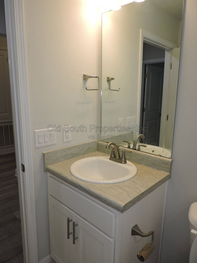 Gallery Image 19
