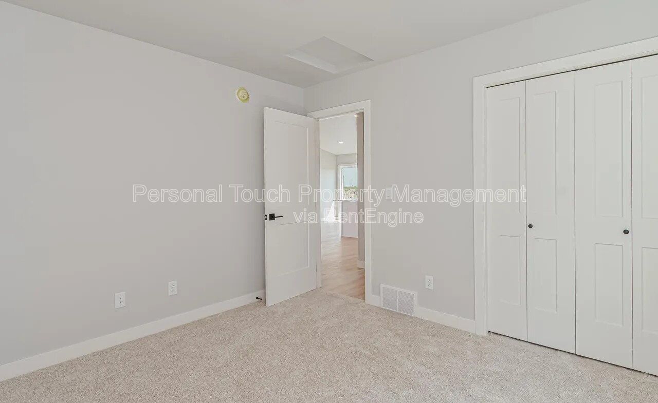 Gallery Image 19