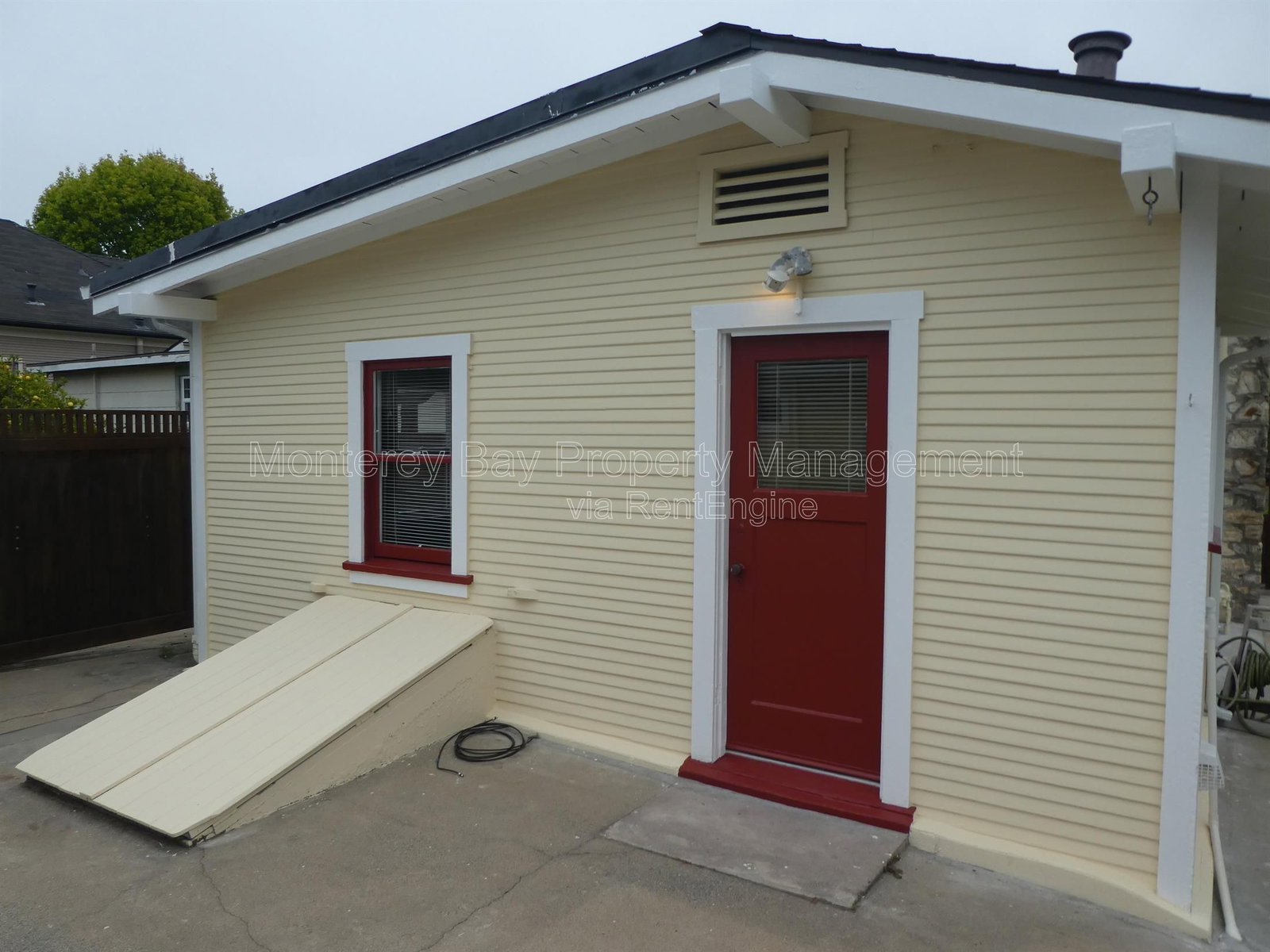 Gallery Image 10