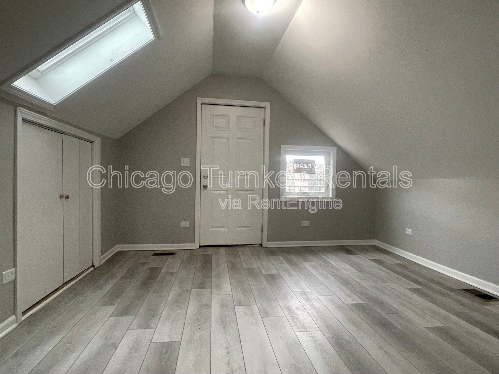 Gallery Image 16