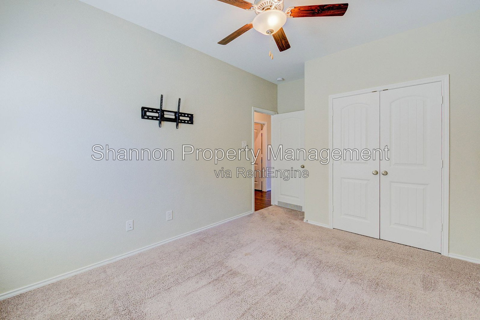 Gallery Image 19