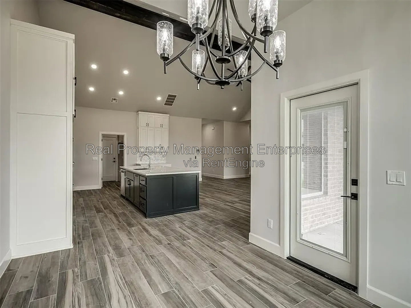 Gallery Image 14