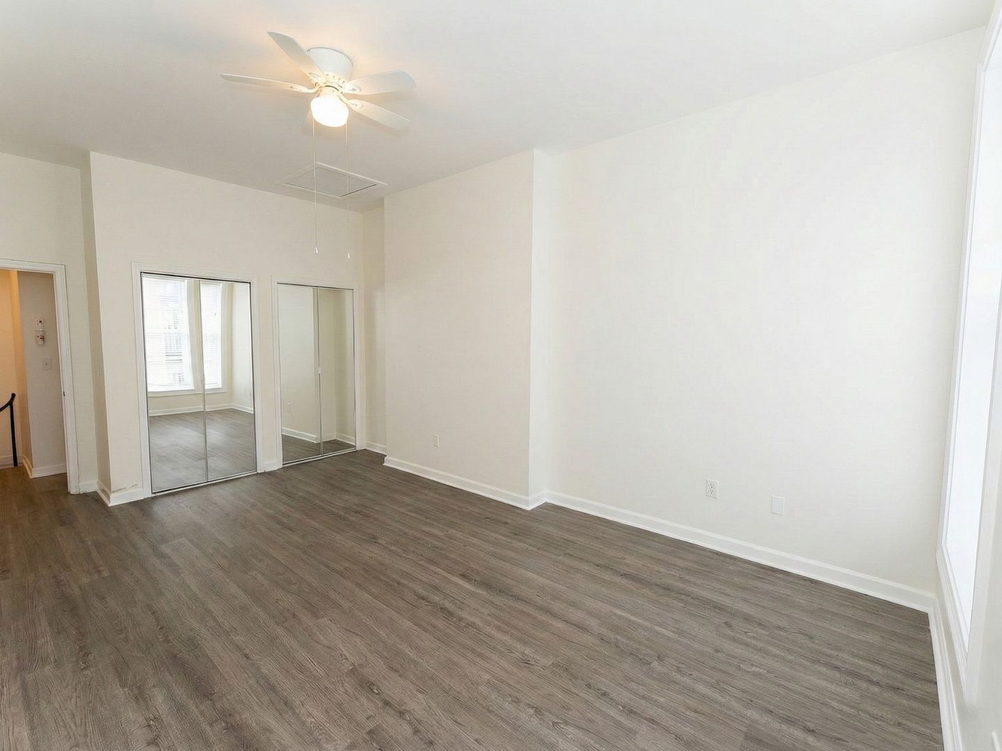 Gallery Image 18