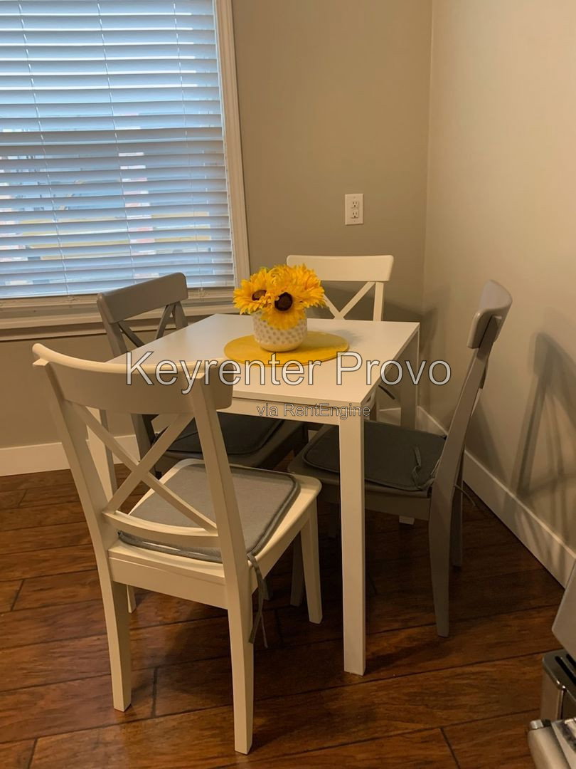 Gallery Image 14
