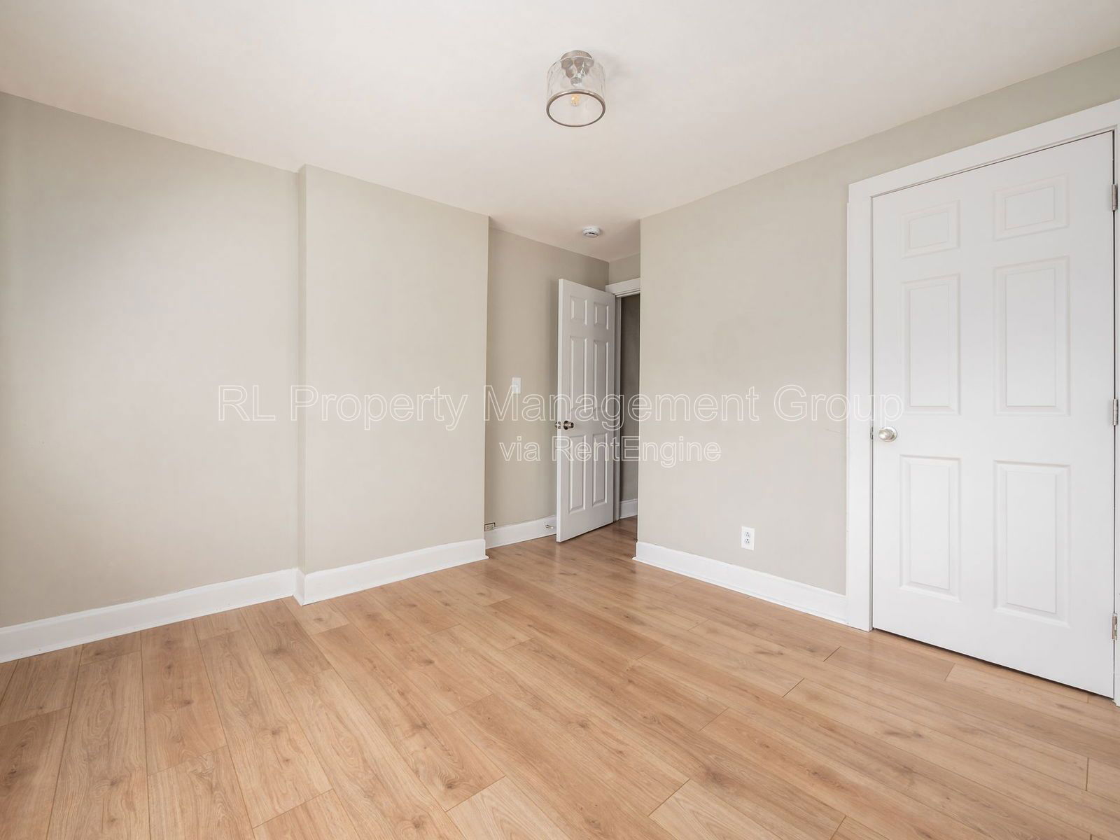 Gallery Image 51