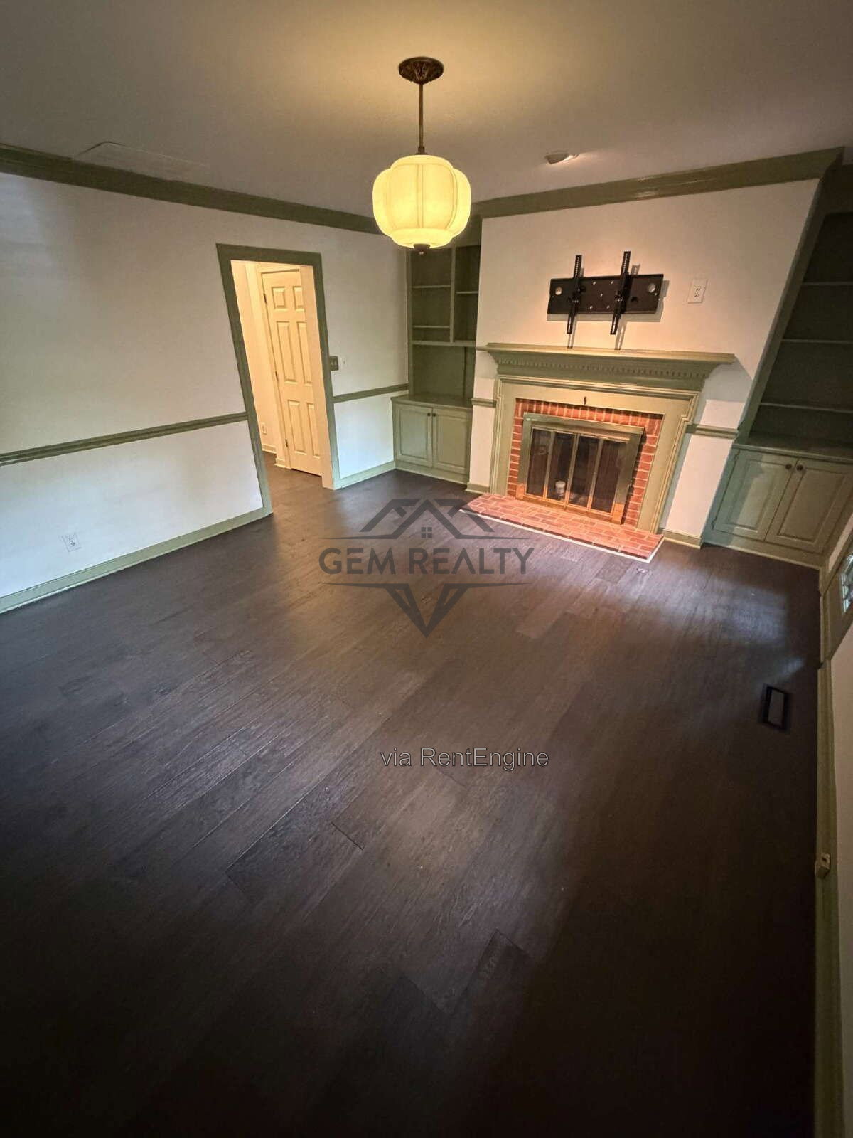 Gallery Image 14