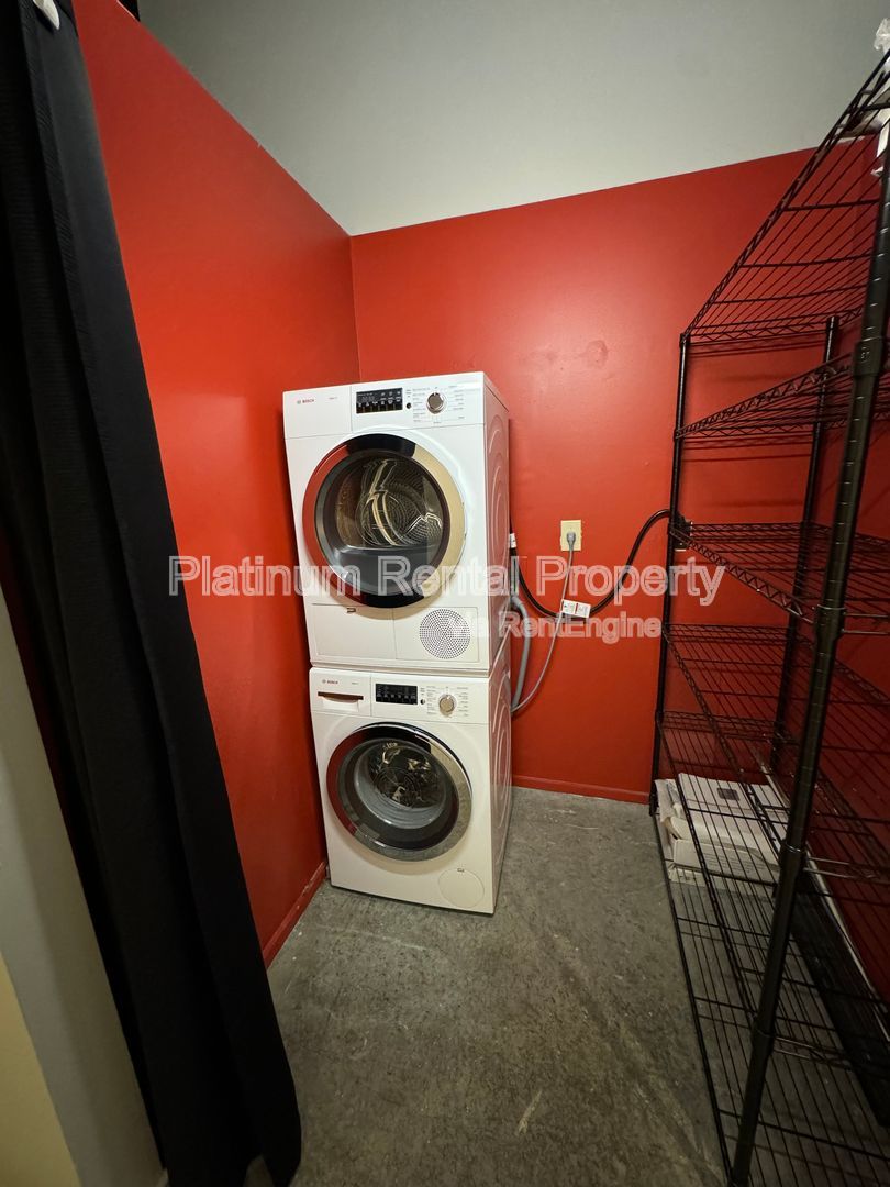 Gallery Image 38