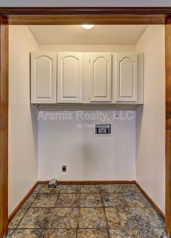 Gallery Image 19