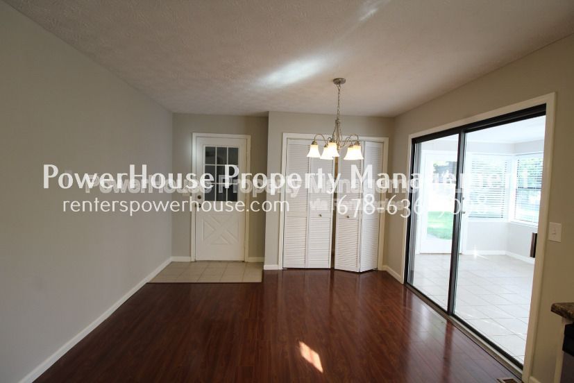 Gallery Image 18
