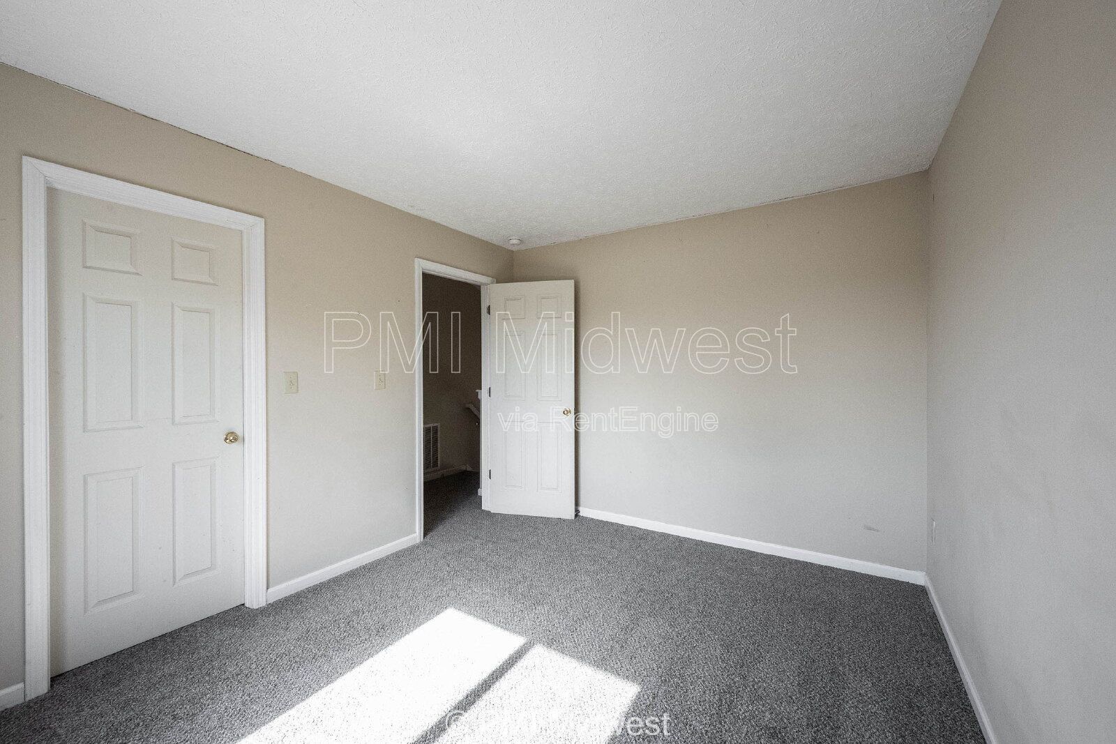 Gallery Image 22
