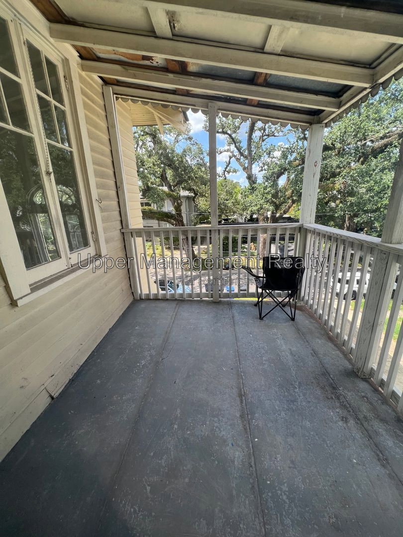 Gallery Image 14