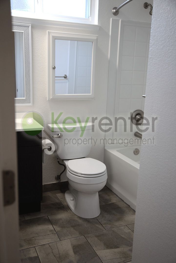 Gallery Image 18