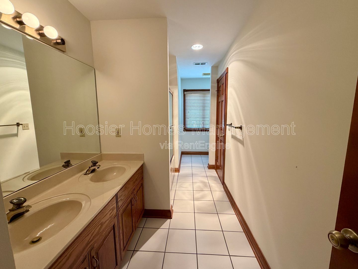 Gallery Image 31