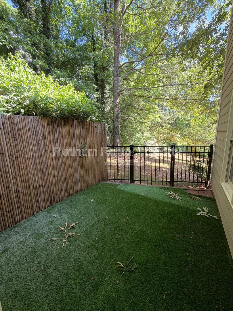 Gallery Image 36