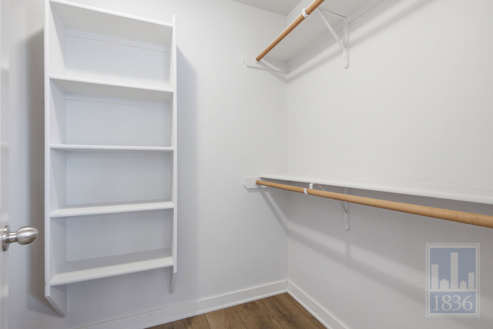 Gallery Image 19
