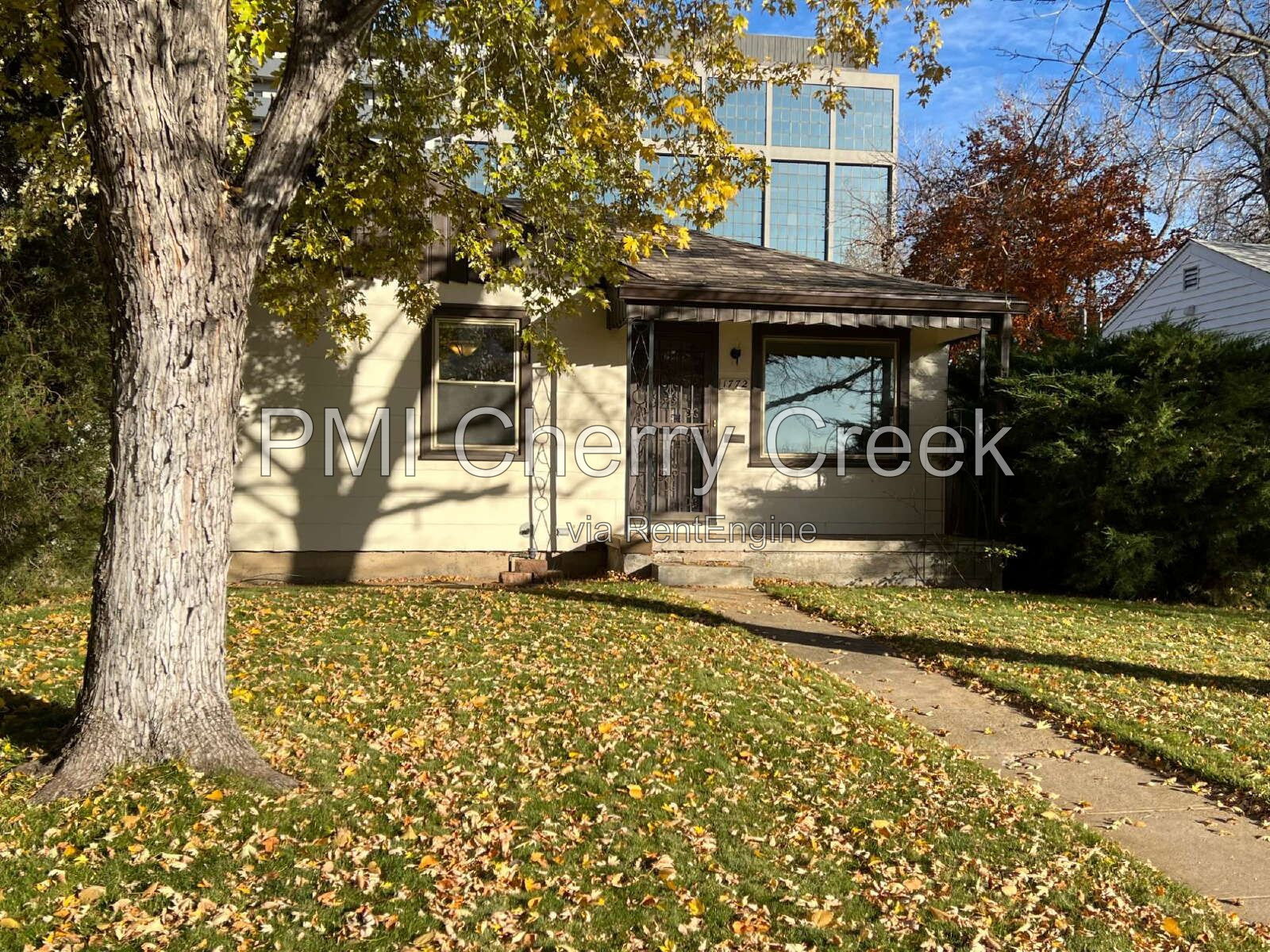 Gallery Image 0