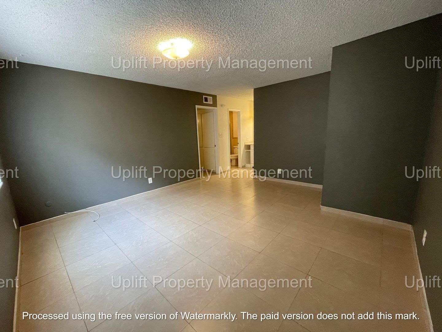 Gallery Image 13