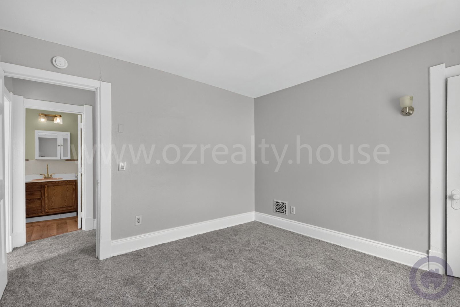 Gallery Image 15