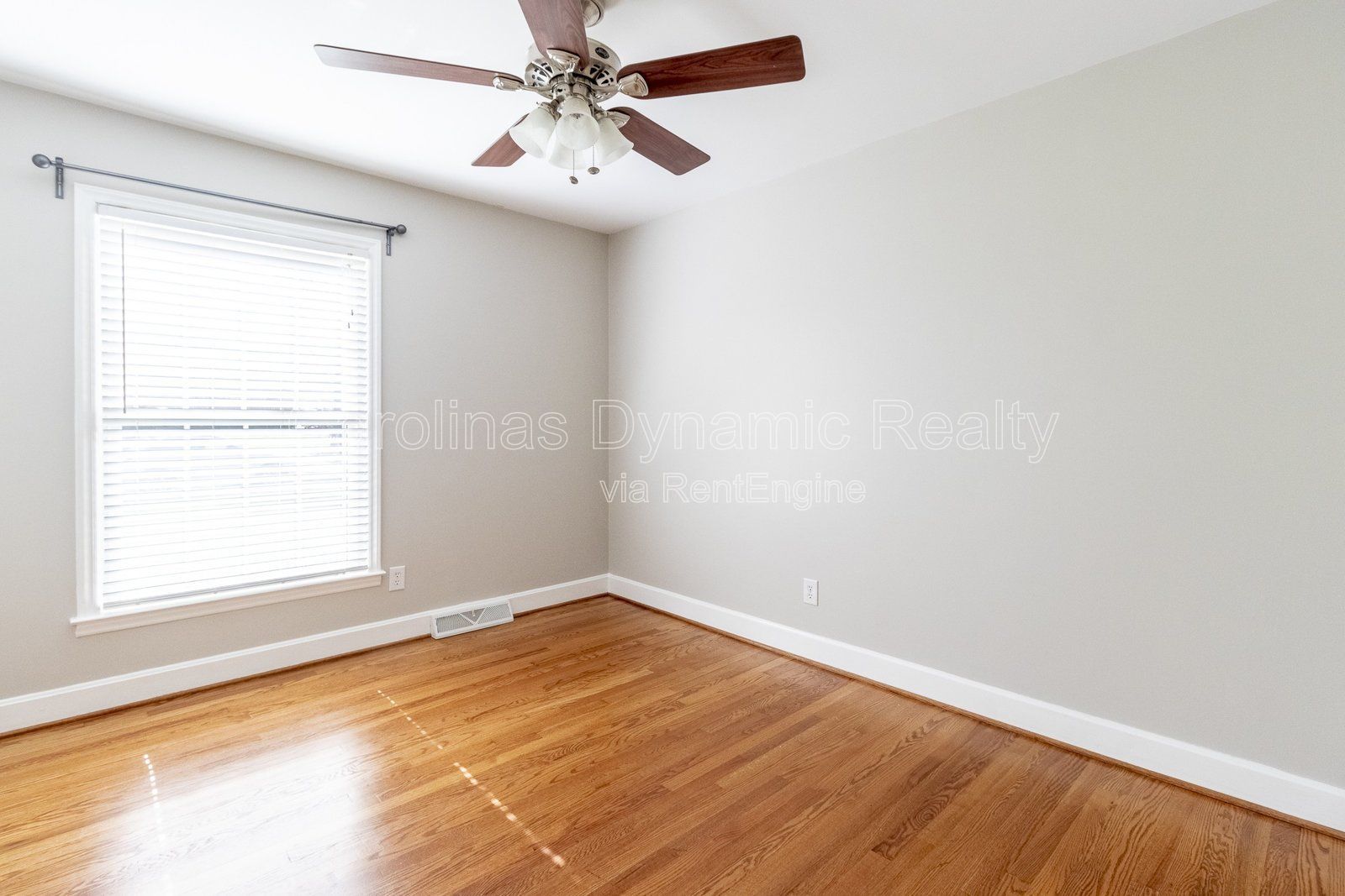 Gallery Image 31
