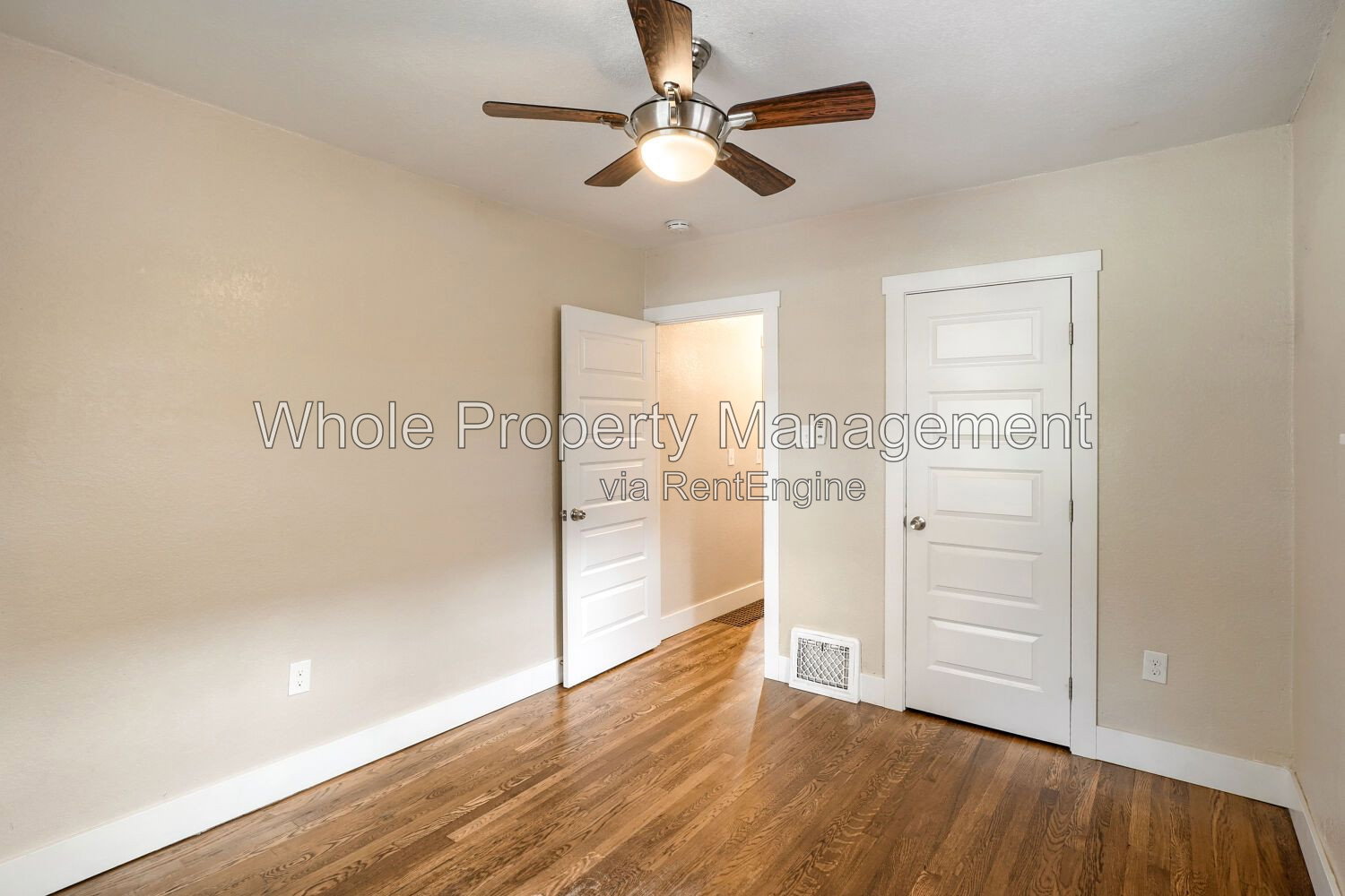 Gallery Image 16