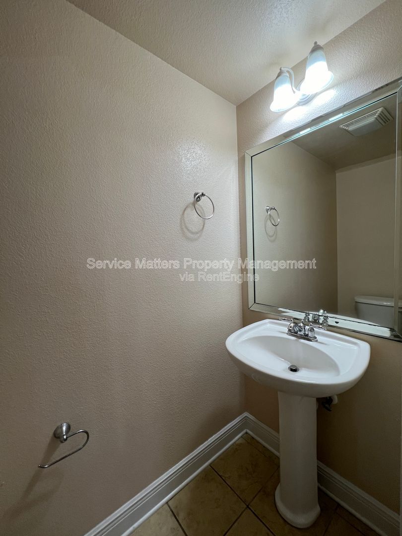 Gallery Image 15
