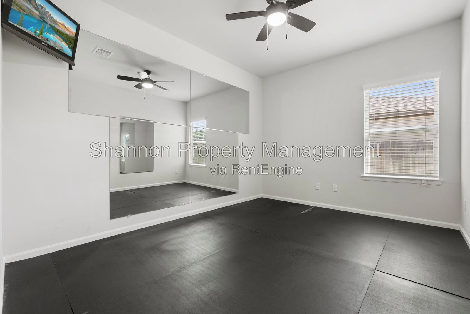 Gallery Image 16