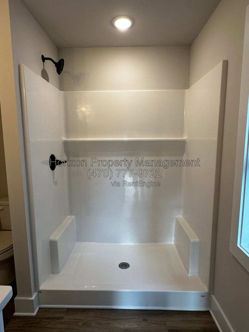 Gallery Image 16