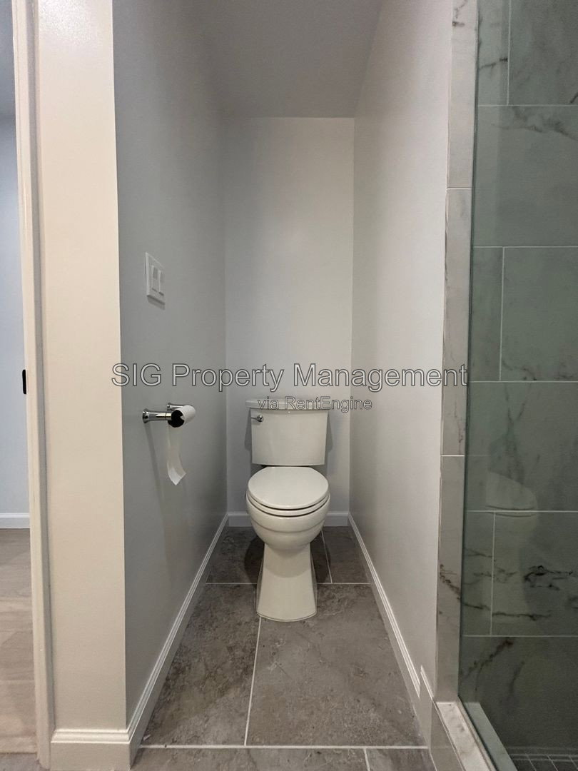 Gallery Image 37