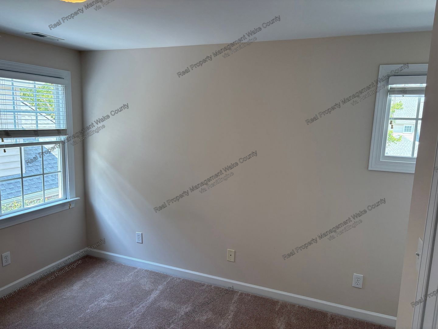 Gallery Image 37