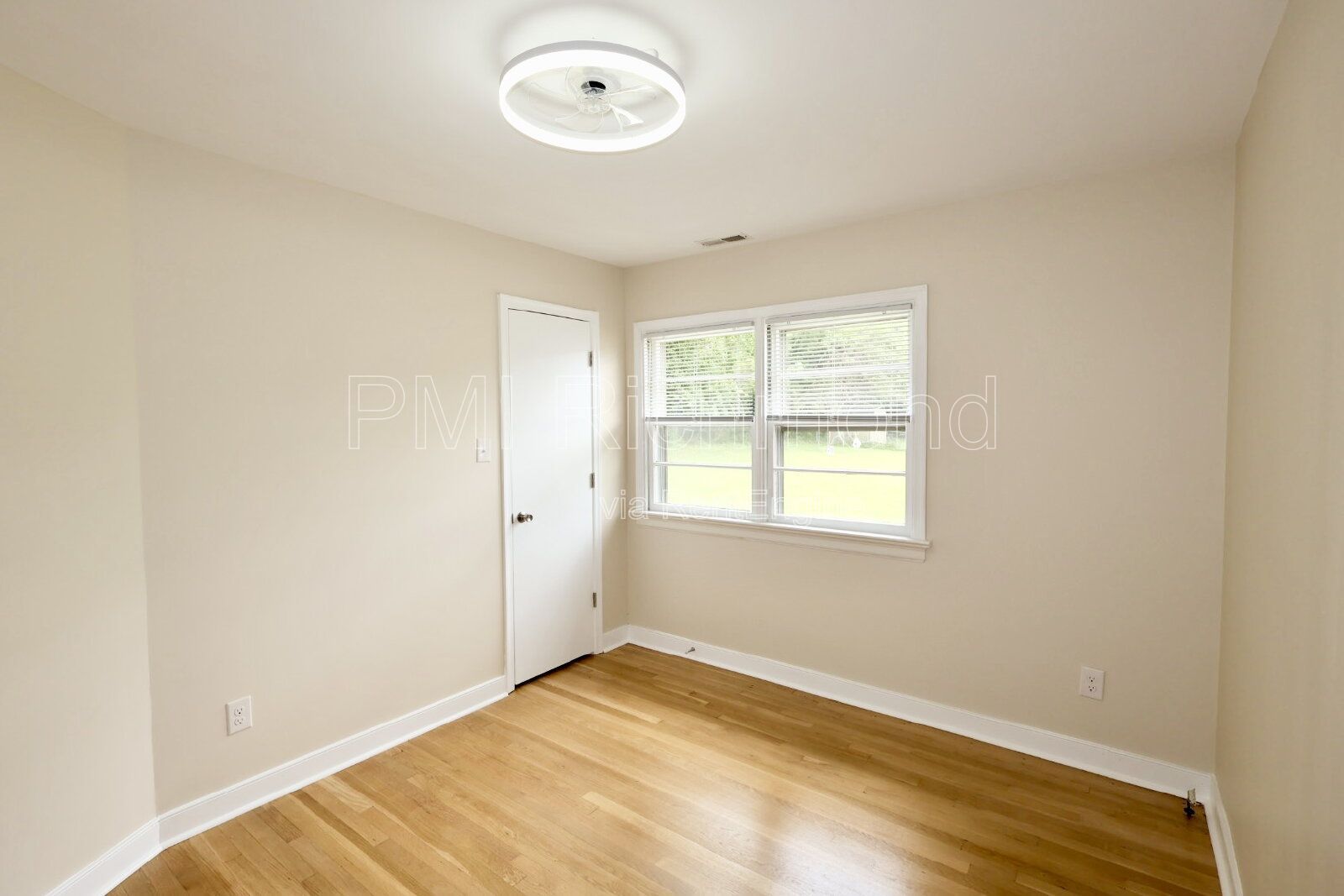 Gallery Image 31
