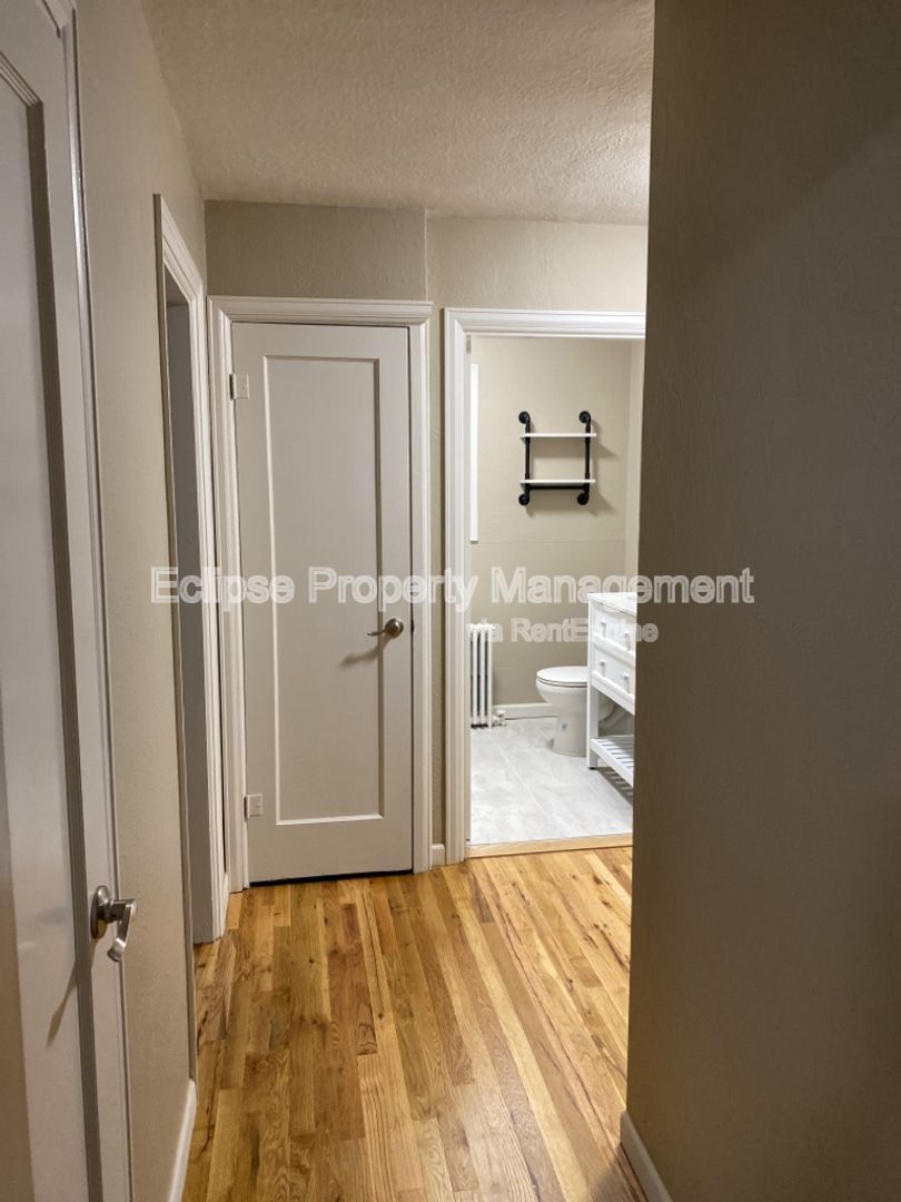 Gallery Image 22