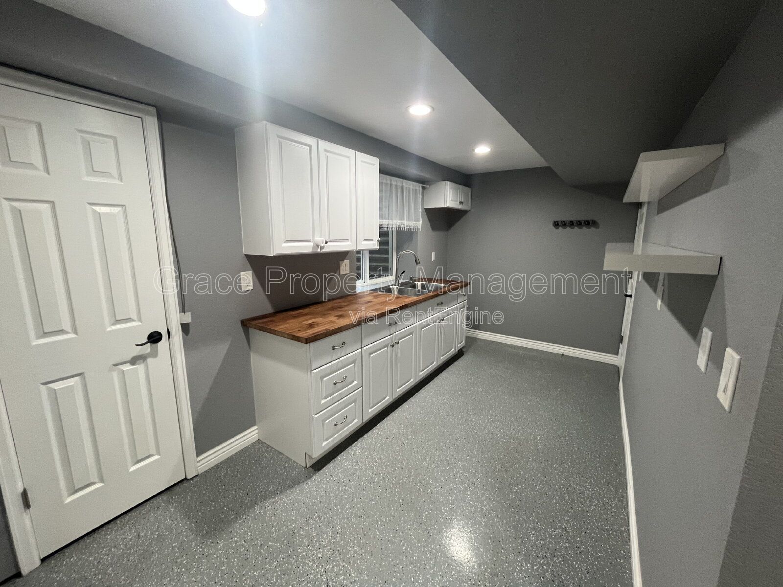 Gallery Image 17