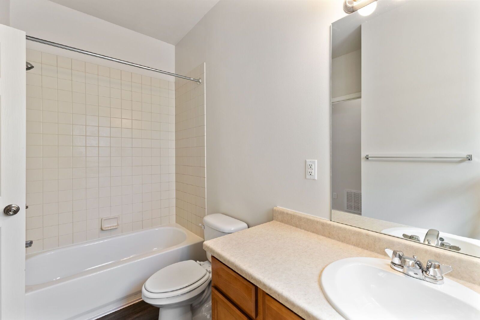 Gallery Image 18